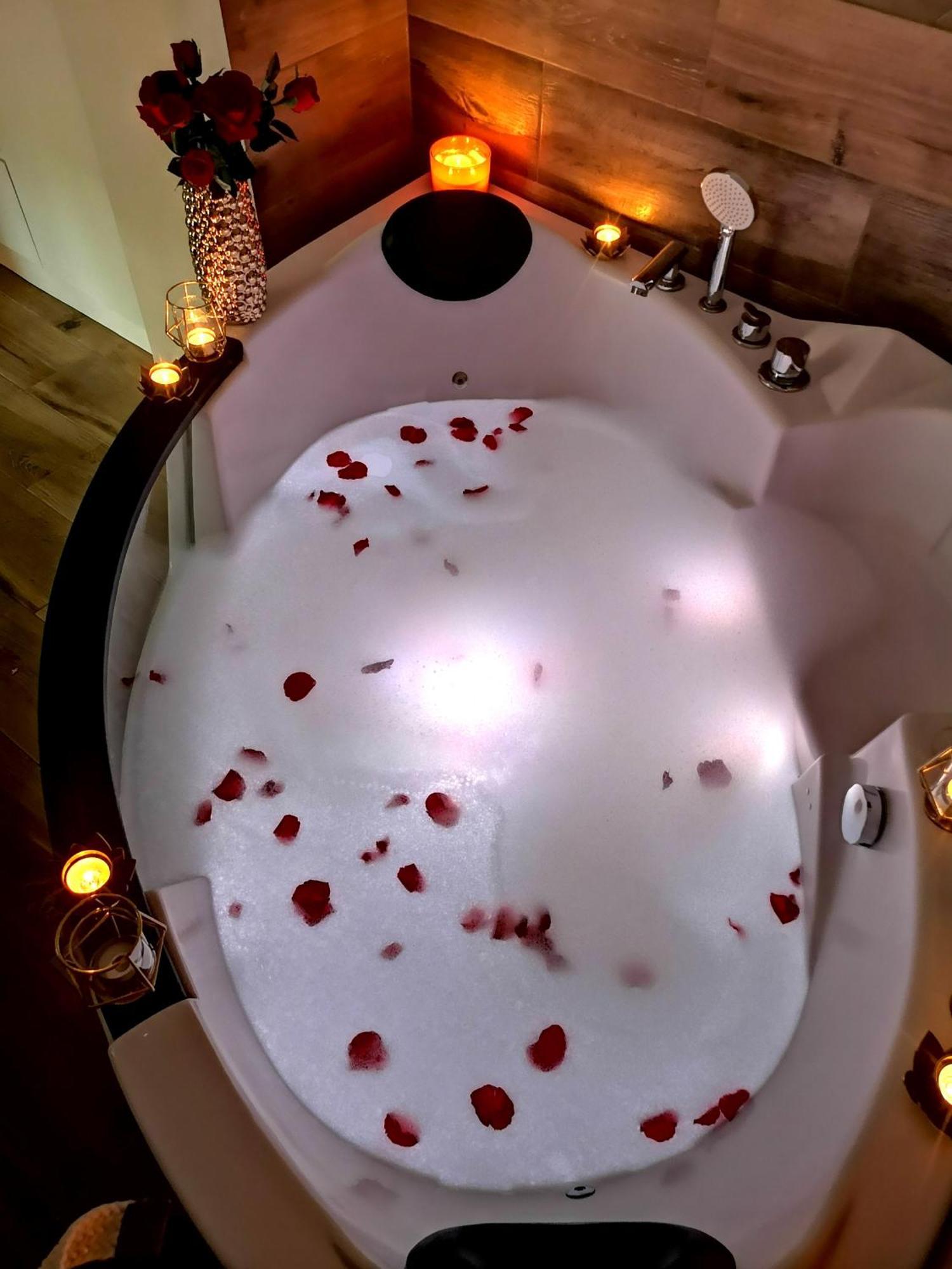 Jacuzzi Spa Przemyska Cracovie Extérieur photo